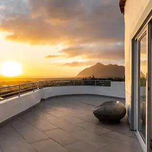 Capri Sands Luxury Guest house